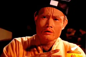 “师傅让我再多看你一眼”视频封面