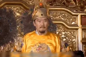 32朱元璋下令斩杀朱亮祖，谁料他拿出免死铁券，免死不成破口大骂视频封面