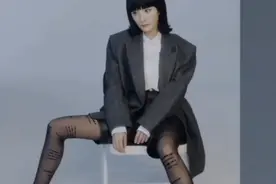 杨幂/calzedonia丝袜美腿性感大幂幂视频封面