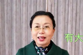 按照纸样我缝成功第一件双面羊绒大衣 ，你当然也可以视频封面