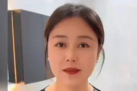 半夜突袭妈妈闺蜜家视频封面