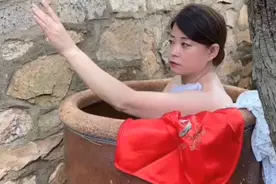 寡妇门前视频封面