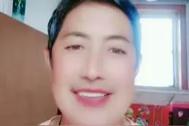 浪漫潇洒视频封面