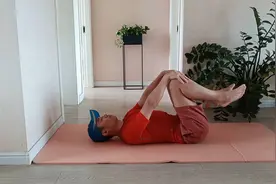 中年人必练的“凯格尔运动”，睡前2个动作，猛过做深蹲！