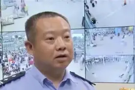 女子强闯高铁检票口，怒骂民警被拘留5天，事后竟告上公安局视频封面