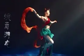#浙江台将河南台端午节目logo截掉 把河南卫视的《祈》抹掉了台标，做成新闻视频换成了自己的台标视频封面