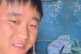 东北囤秋菜计量单位以“吨”来计算？这事是真的吗？#囤秋菜是东北人对冬天最大的敬意 #东北储存冬菜 #南北差异视频封面