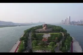 2023年全国高考最美最牛班主任：湖南长郡中学 丁良；全班58人视频封面