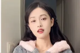 当我在前妻家借宿赖着不走 #前任 #欢喜冤家视频封面