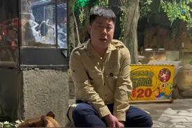 卡皮巴拉是可以混养，但体型大智商高的生物不行#卡皮巴拉是一种生活态度 #神奇动物在抖音 #好客山东 #新春吃喝玩乐节 #新春好运主理人视频封面