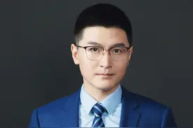 为逃单在超市故意漏扫码 被刑拘嚎啕大哭#女子结账4次故意漏扫码被拘 #超市 #夜航评论 @楚希视频封面