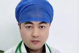 难怪我的脚气反反复复，原来没用对药！#脚气#传染#盐酸特比萘芬喷雾视频封面