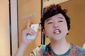 深度还原爸妈住酒店。#一人分饰多角 #住酒店趣事 #内容过于真实视频封面