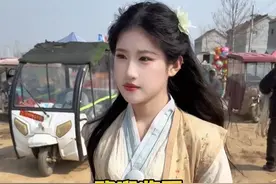 左手勇气 右手拐杖 心里装满江湖气～ #日常vlog  #温暖#仙气飘飘   #赵灵儿 #仙剑视频封面