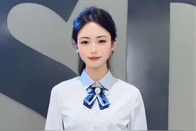 #土耳其舞蹈学会不再老 跟#电信小姐姐 一起听着嗨皮旋律跳起来吧，#一跳就开心 ～#变装视频封面