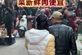 成都到资阳的地铁开通啦！全都给我去捡相因！不是商场逛不起，是#赶集 更有性价比！#成都地铁S3资阳线#新年赶集 #这一口香到心趴上了视频封面