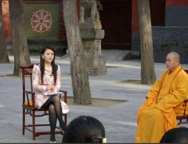 还有多少？知名女星被曝是少林方丈情妇，照片流出，本人愤怒辟谣