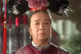 “容嬷嬷”李明启：因演技好被砸鸡蛋，背负骂名20年，如今怎样了图片