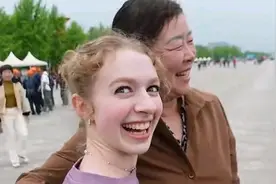 田纳西Jay和Ari一家游北京，唐杰误把慕田峪当嘉峪关，梅根受欢迎图片