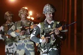 莫迪恼羞成怒了，巴铁对印发起网络战，印度23个城市大规模停电图片