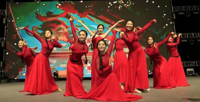 悦遵义・享暖冬 | 倒计时5天，2025贵州斗舞会年终盛典重磅来袭！！！