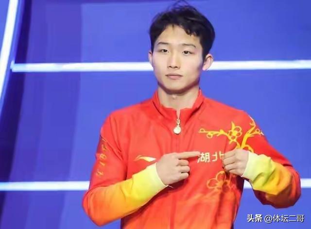 王伟莹王宗源全运摘金创佳绩，全红婵带娃成暖心名场面