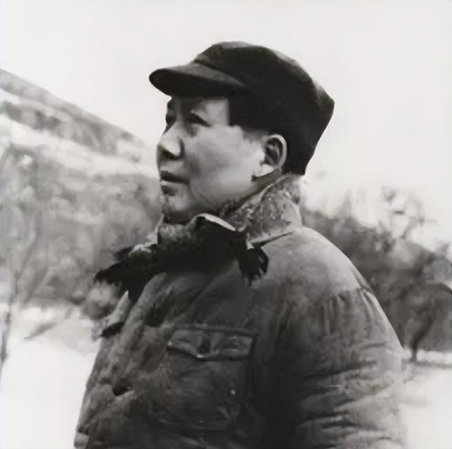 1970年，北京军区政委无合适人选，毛主席：大闹华山的红军师长呢