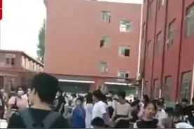 痛心！安徽13岁中学转学生，被同宿舍5名同学霸凌致死！多方回应图片