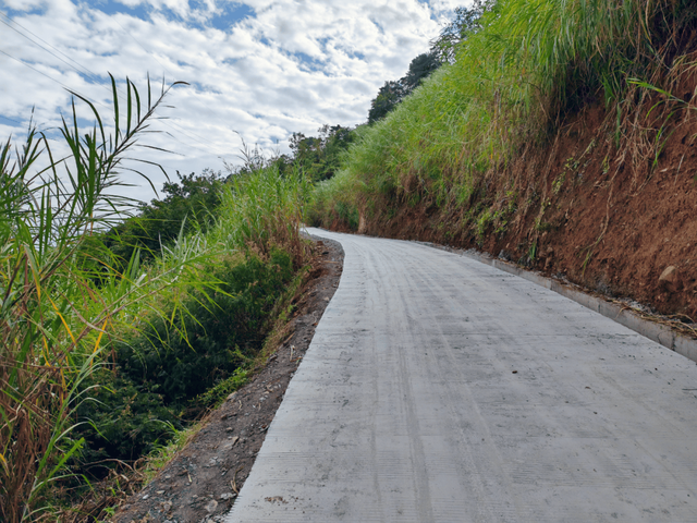 【美丽四川】米易西山展新貌‖袁征