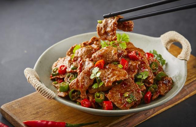 家常也能做出正宗京酱肉丝！详细步骤+小技巧让你轻松秒变大厨！