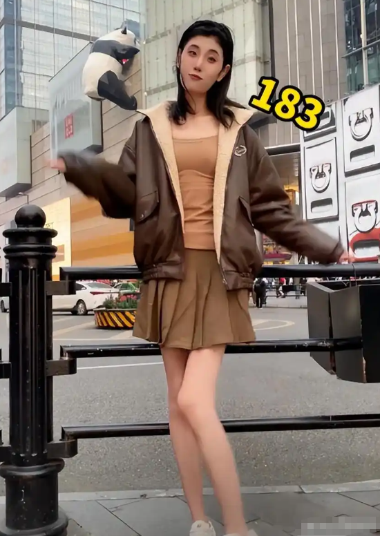 “女吃播三巨头”现状：脸像骷髅、摘除味觉神经，有人已立好遗嘱