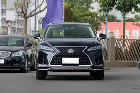 放弃宝马X5提了雷克萨斯RX300，行驶1万公里后，车主一肚子话要说图片