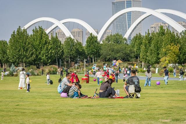 上个月去了趟四川成都，我实话实说：当地人的素质让我眼界大开