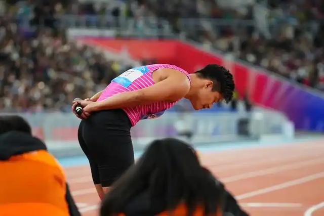 泪奔！全运会正式闭幕，7大名将集体退役，21岁的她最遗憾！