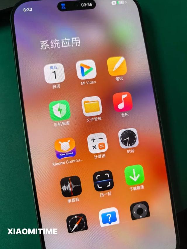 小米16真机曝光，背面上副屏 正面灵动岛