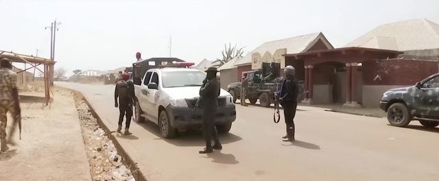 不打委内瑞拉？美国做好准备，打大仗！最危险的是这个国家！