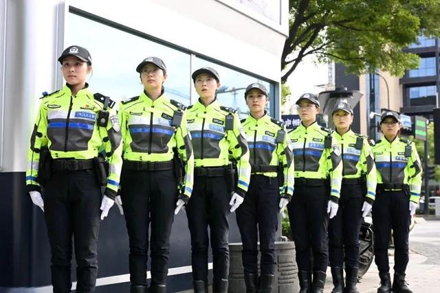 杭州1米99“大长腿”交警火了！本人回应：不要关注我，这群人更了不起