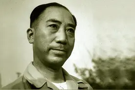 1953年蒋介石把戴笠的2个孙子偷偷接到台湾，却留下一个在大陆图片