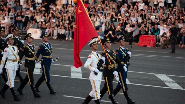 又有2名间谍被揪出？阅兵军机训练期间，2人违规放无人机拍摄被抓