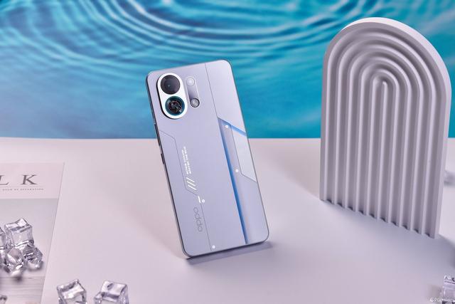 7月21日OPPO发布！配骁龙8s Gen4+主动散热风扇，盲猜1799元起