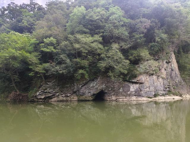 安徽金寨：我在龙门石找到了岁月的痕迹