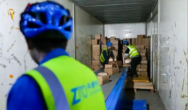 双十一没落了？23年销售额1.13万亿，24年1.44万亿，25年让人惊讶