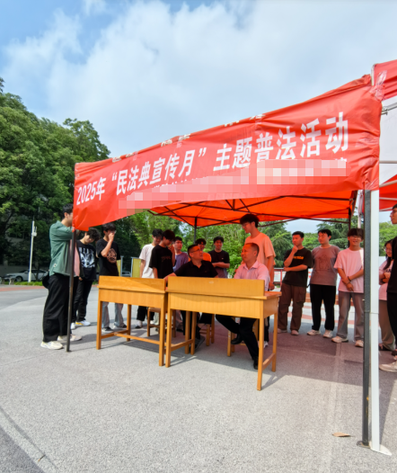 贵州女子遇害，凶手被判死缓家属不满，人情与法理该如何抉择？