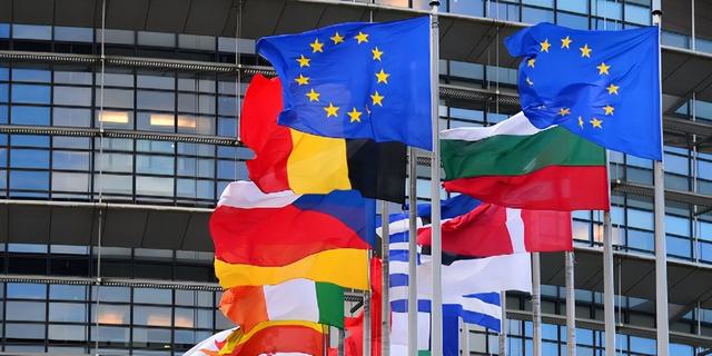 英媒忍不住点破，德国总理发生了180°大转弯，竟宣称要对中国动手