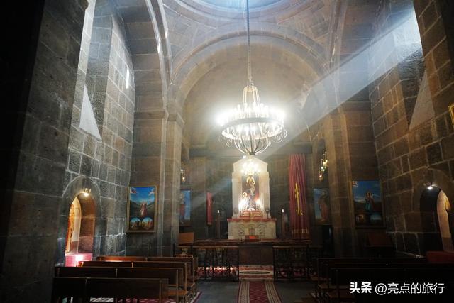 跟着丝绸之路去旅行高加索三国——亚美尼亚（偶遇教堂的婚礼）