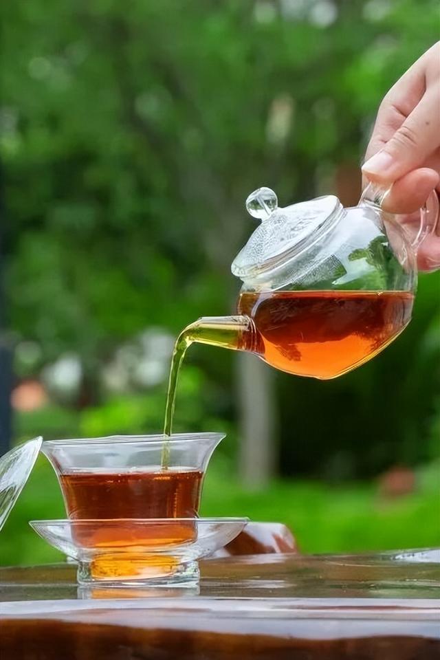 成都出发2.5h刹拢最绝红叶之城！秋色媲美九寨，一城吃够三省美食！更有山林温泉泡过瘾！