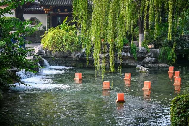 走，去趵突泉！收集秋天最靓的九宫格～