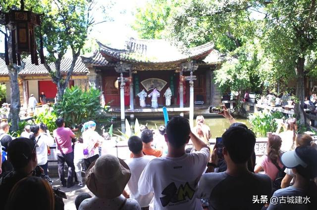 “五一”小长假就去建水：朱家花园接福纳财，临安府署顶缸、当差、赢免票