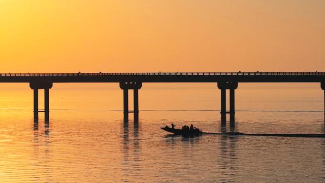 长桥卧波，水韵宿松：安徽最长跨湖大桥的自驾之旅