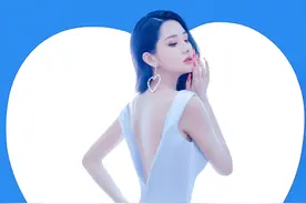 她竟然饰演过《3D肉蒲团》的一角，从默默无闻到“3D女神”图片